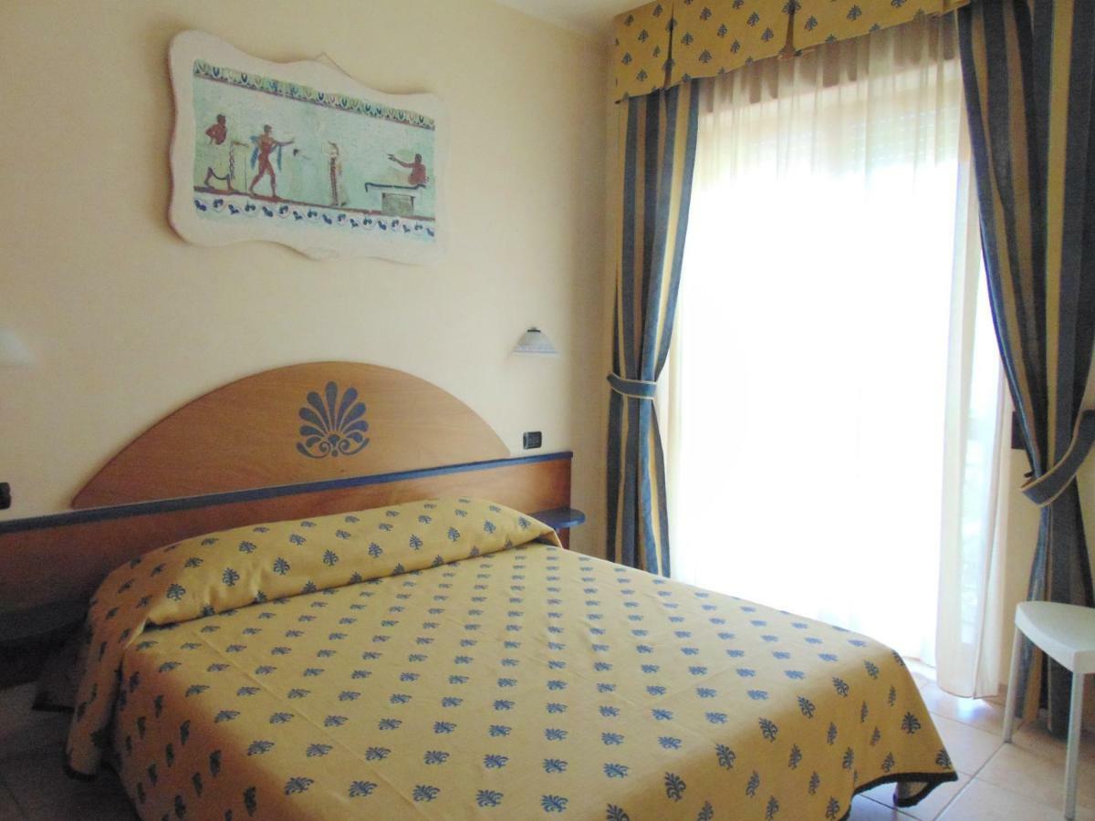 Casa Vacanze Oasi Felicita Nova Siri Marina Buitenkant foto